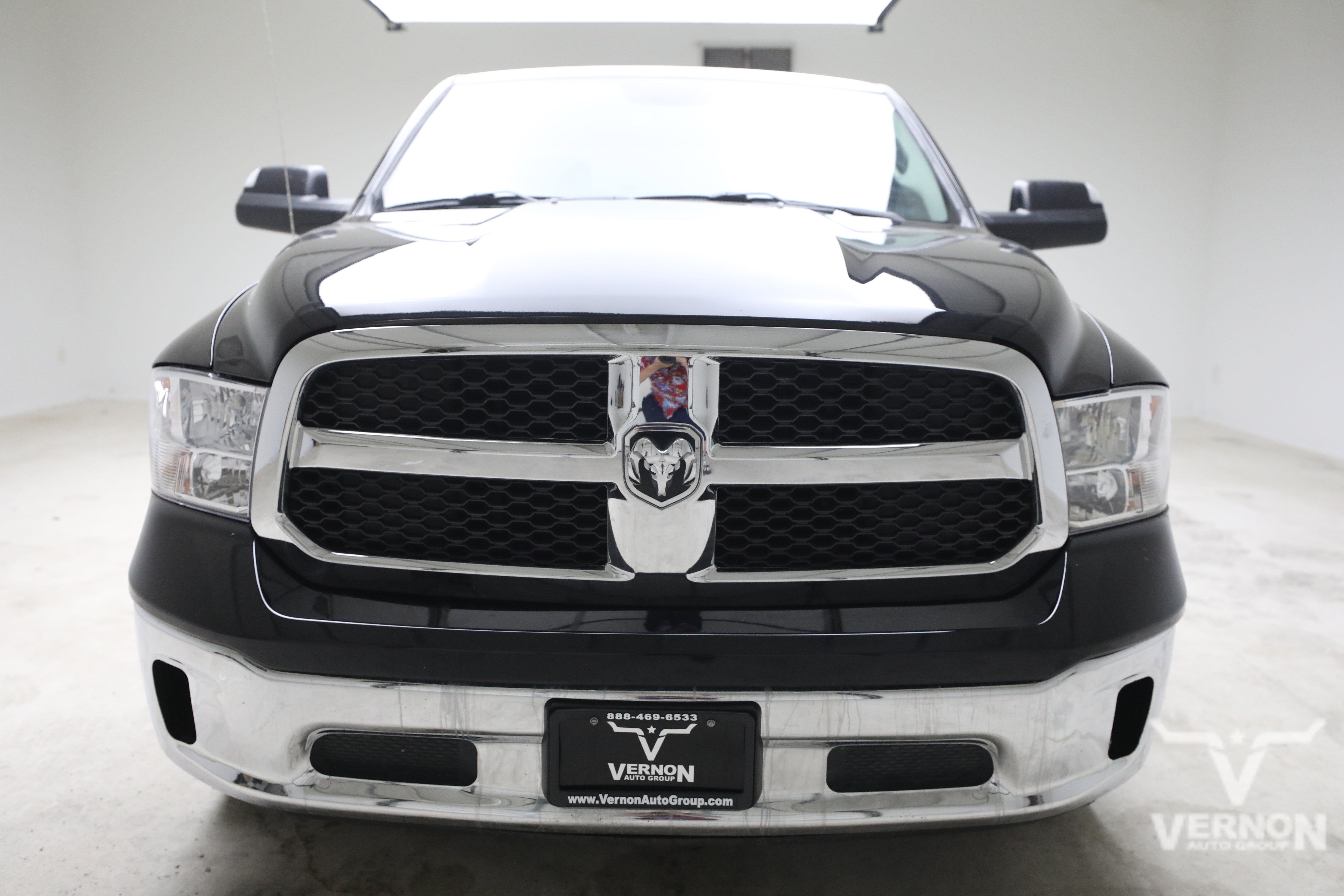 Used 2022 RAM 1500 Classic SLT w/ Trailer & Traction Group RWD image 8