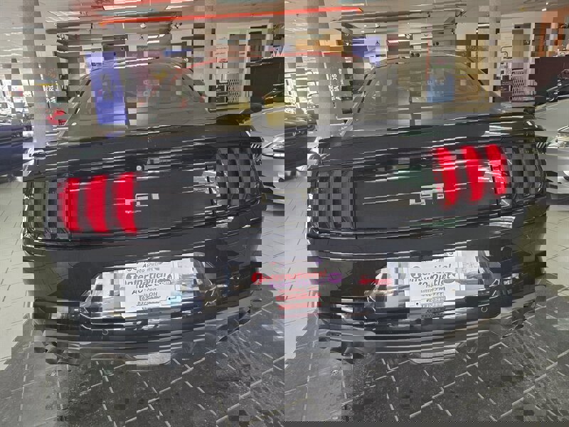 Used 2020 Ford Mustang GT image 5