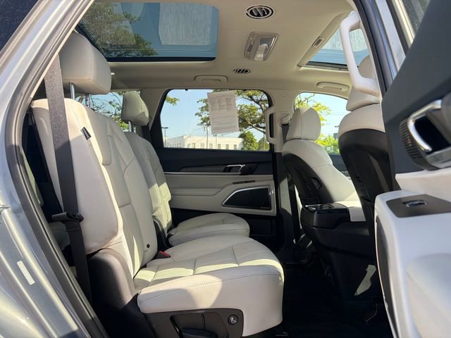 Used 2023 Kia Telluride SX AWD/4WD image 12