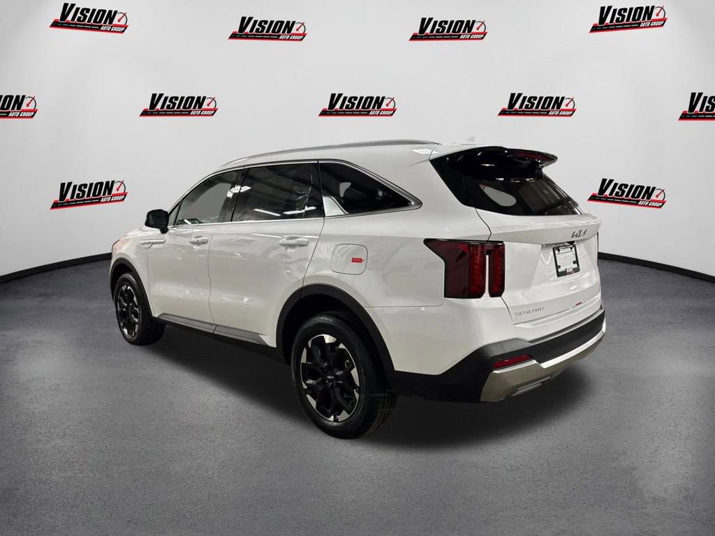 New 2026 Kia Sorento S image 7