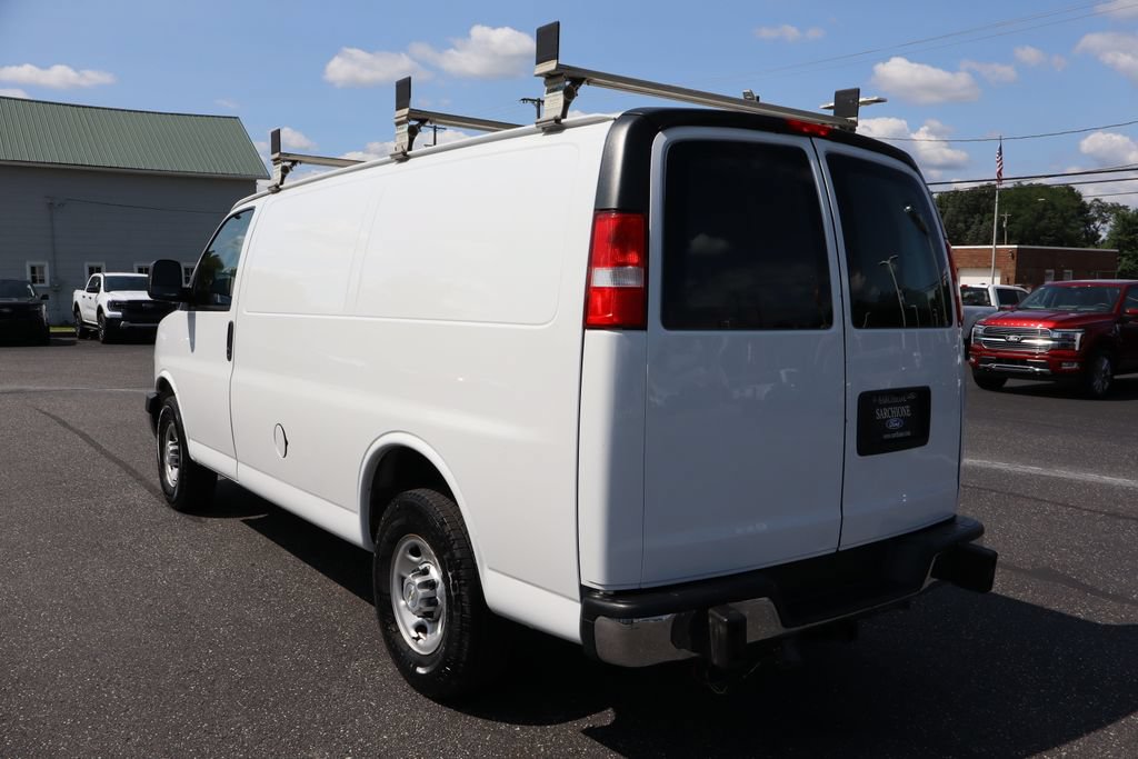 Used 2021 Chevrolet Express 2500 w/ Driver Convenience Package RWD image 14
