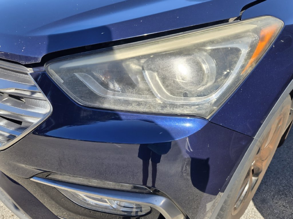 Used 2018 Hyundai Santa Fe Sport FWD image 11
