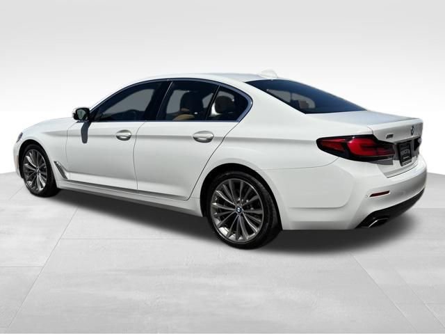 Used 2022 BMW 530i xDrive w/ Convenience Package image 5