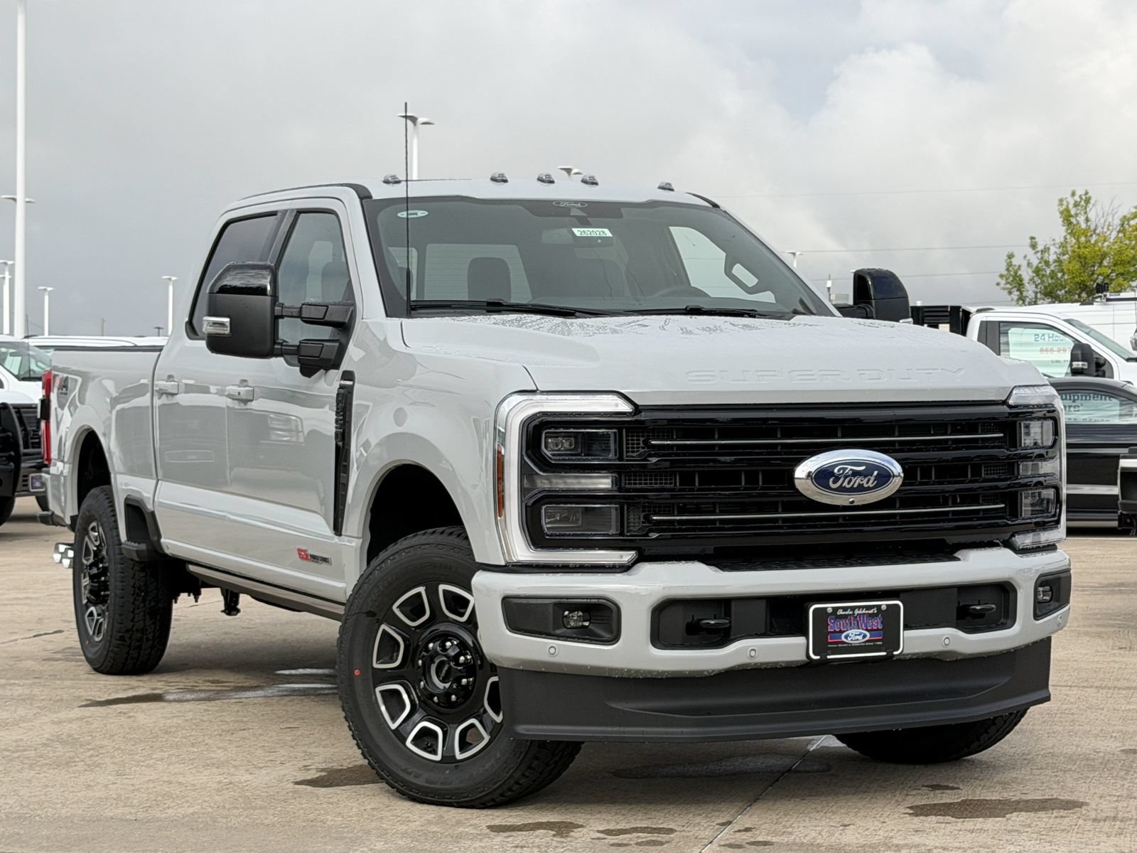 New 2026 Ford F250 Platinum AWD/4WD image 2