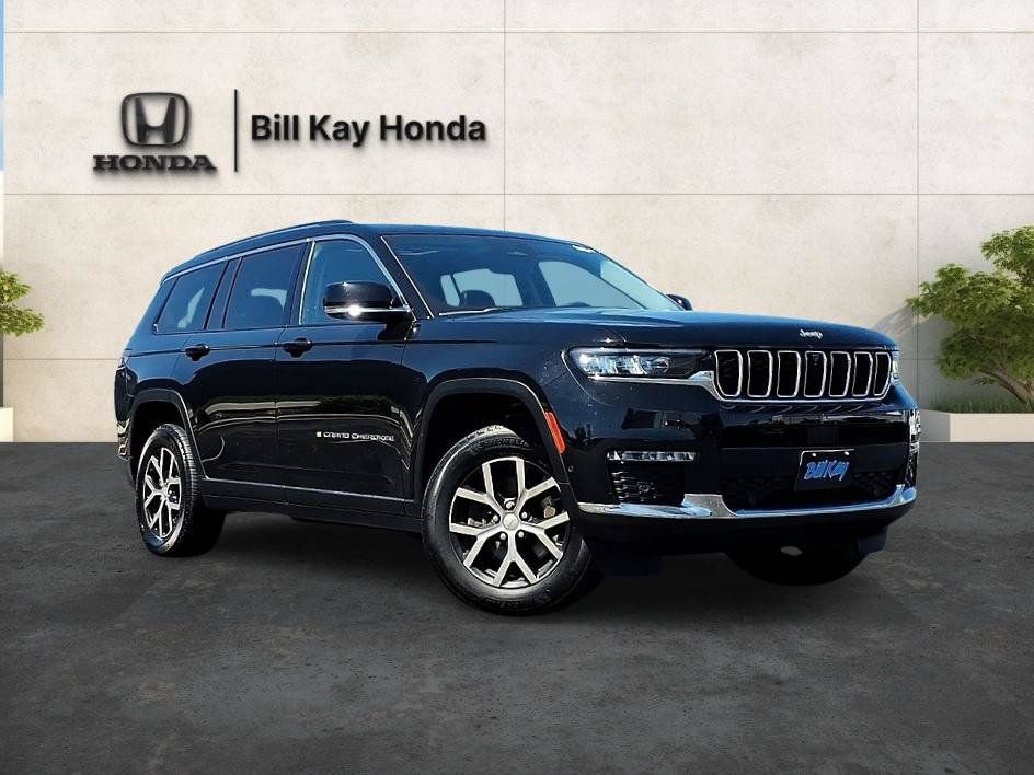 Used 2023 Jeep Grand Cherokee L Limited w/ Luxury Tech Group II AWD/4WD image 5