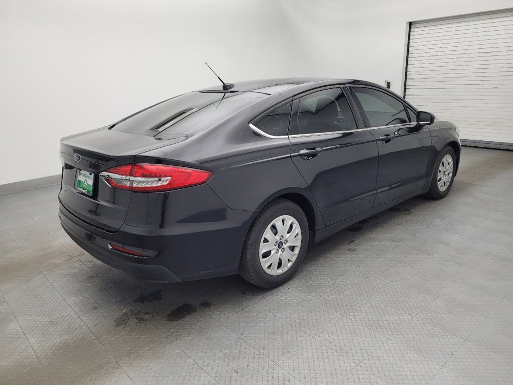 Used 2019 Ford Fusion S FWD image 10