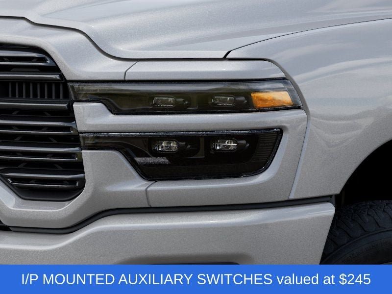 New 2026 RAM 2500 Laramie AWD/4WD image 11