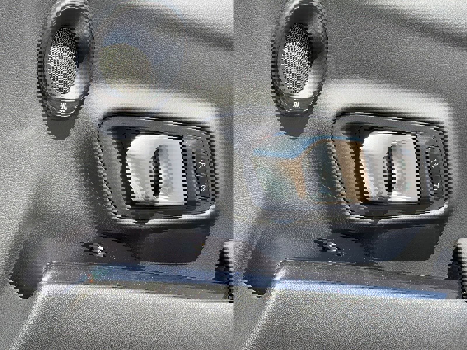 Used 2021 Toyota Supra w/ Safety & Technology Package image 12