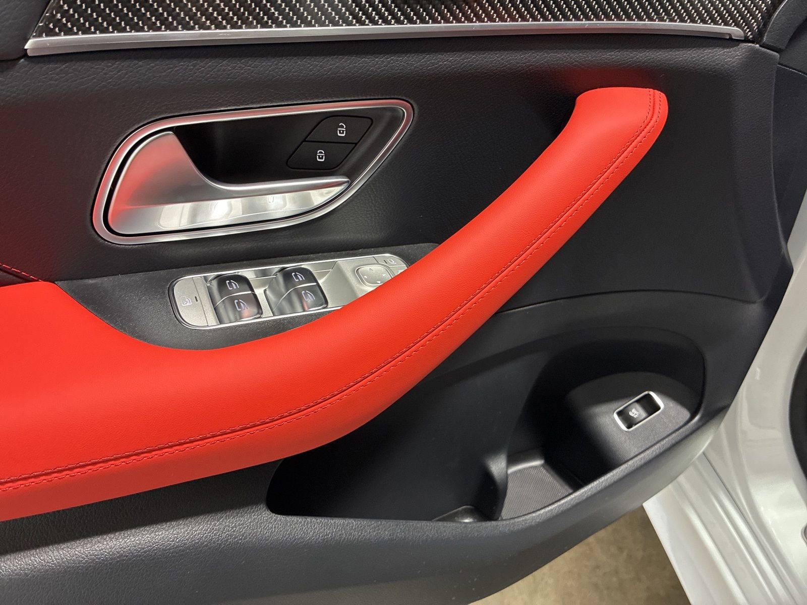 New 2026 Mercedes-Benz GLE 53 AMG 4MATIC Coupe image 8