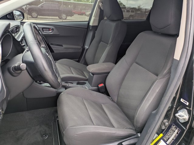 Used 2017 Toyota Corolla iM image 15