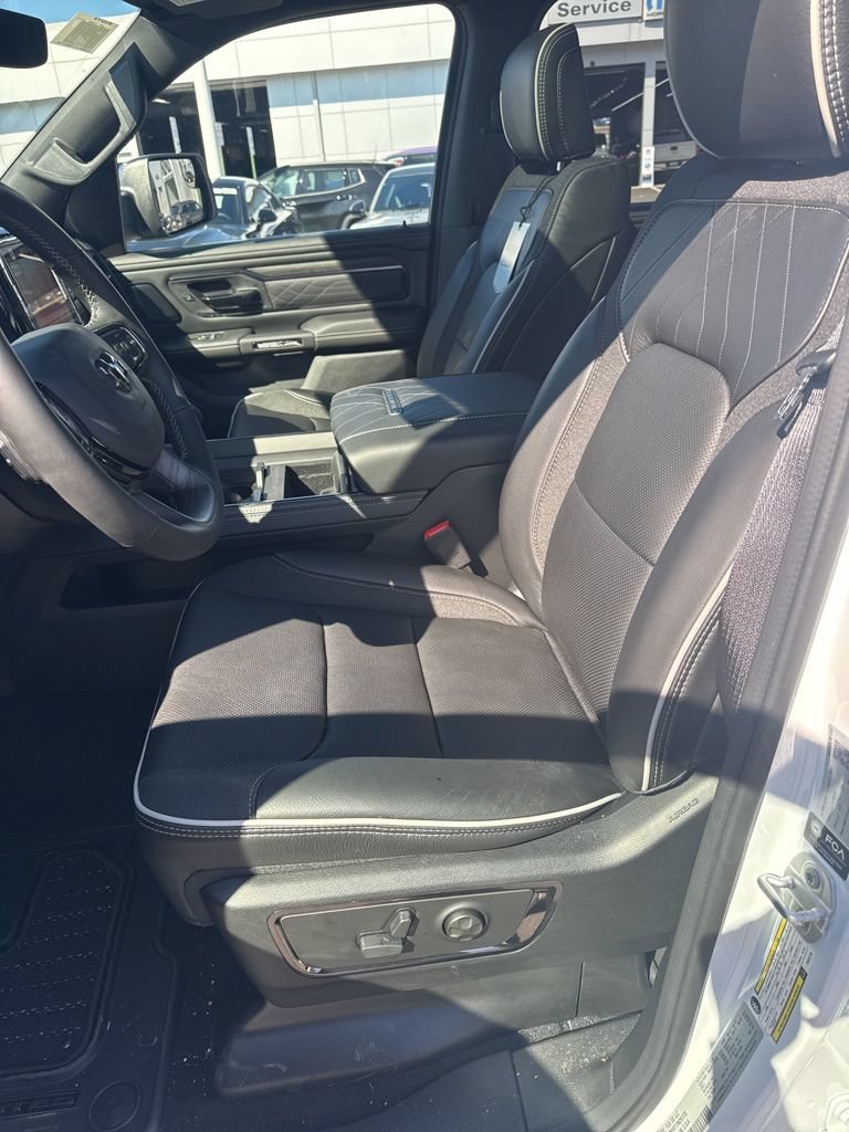 New 2026 RAM 1500 Limited w/ Trailer Tow Group AWD/4WD image 9