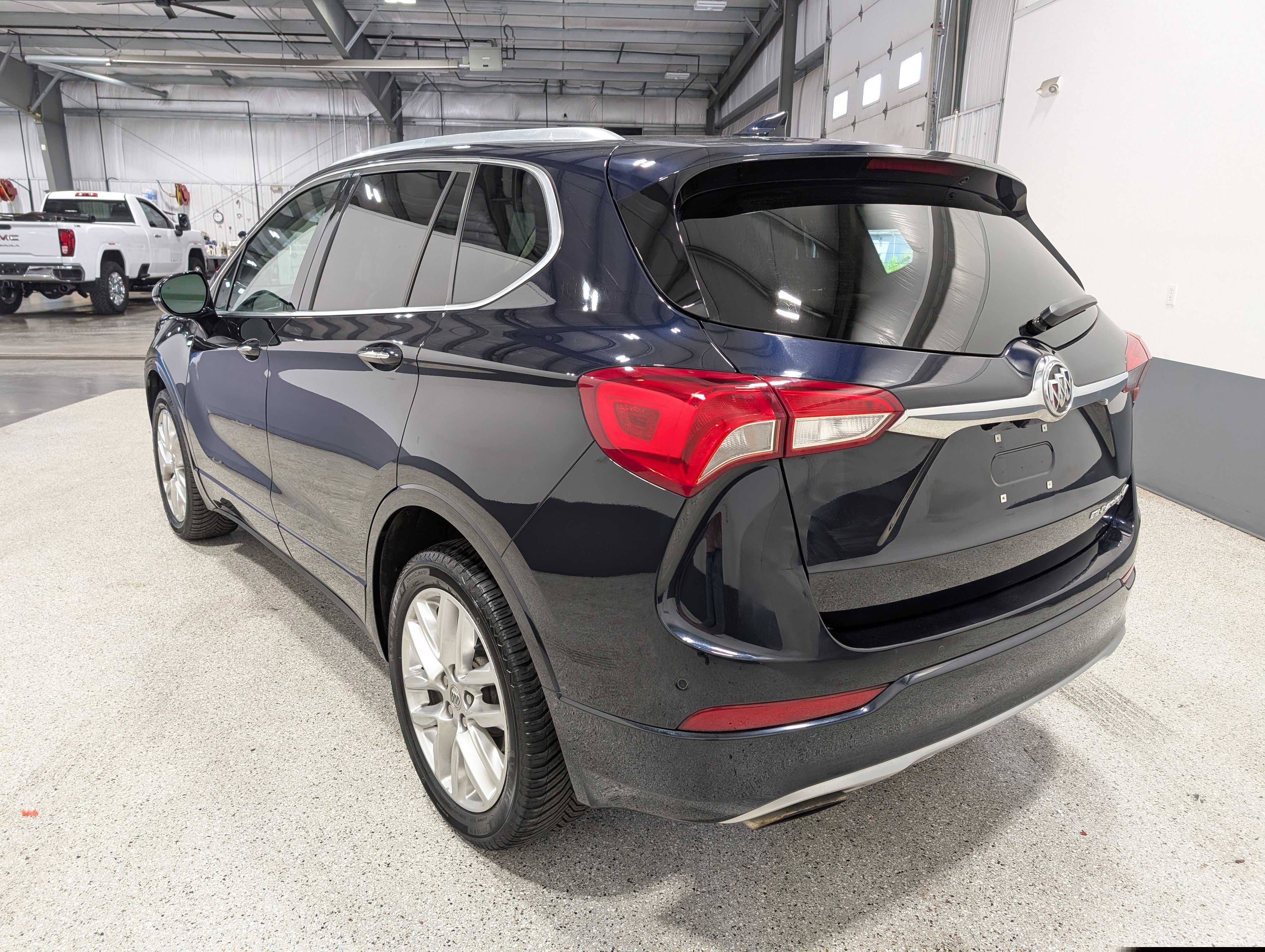 Used 2020 Buick Envision Premium w/ Driver Confidence Package image 5