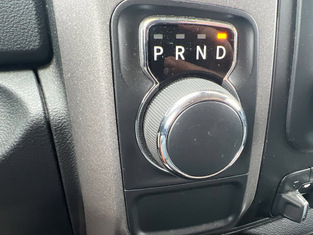 Used 2015 RAM 1500 Express RWD image 45