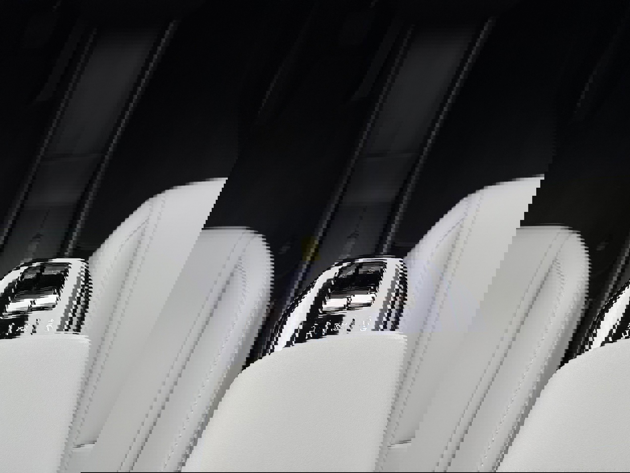 Certified 2025 Volvo EX30 Plus w/ Climate Package image 16