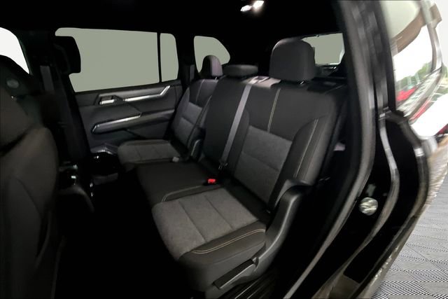 New 2025 GMC Acadia Elevation image 11