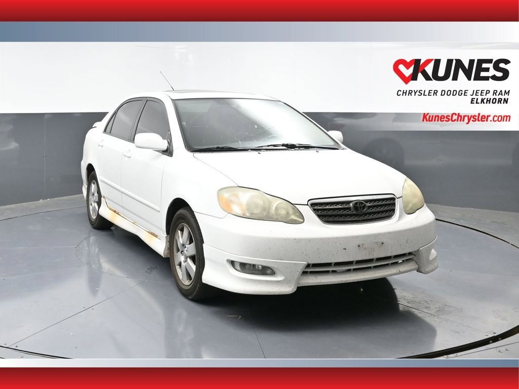 Used 2005 Toyota Corolla CE image 1