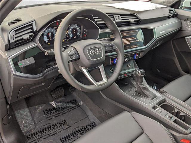 Certified 2025 Audi Q3 2.0T Premium w/ Convenience Package image 3