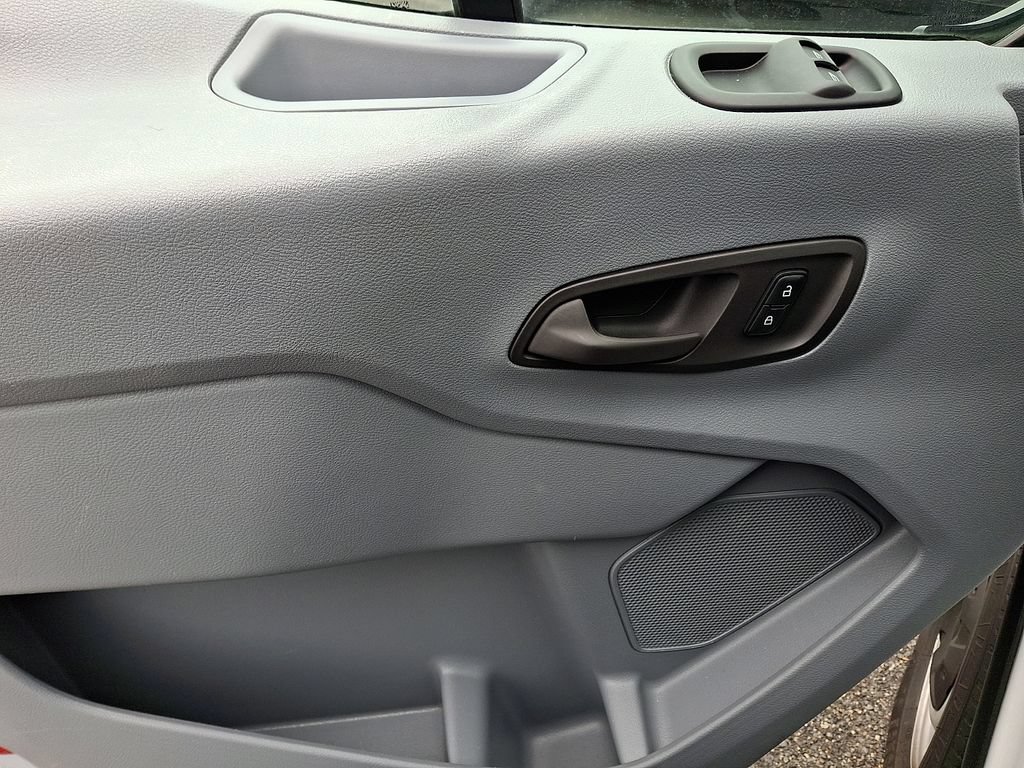 Used 2019 Ford Transit 150 XL RWD image 13