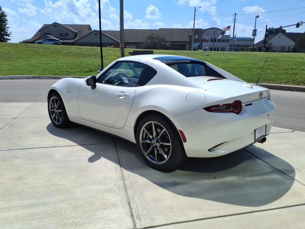Used 2020 MAZDA MX-5 Miata RF Grand Touring RWD image 5