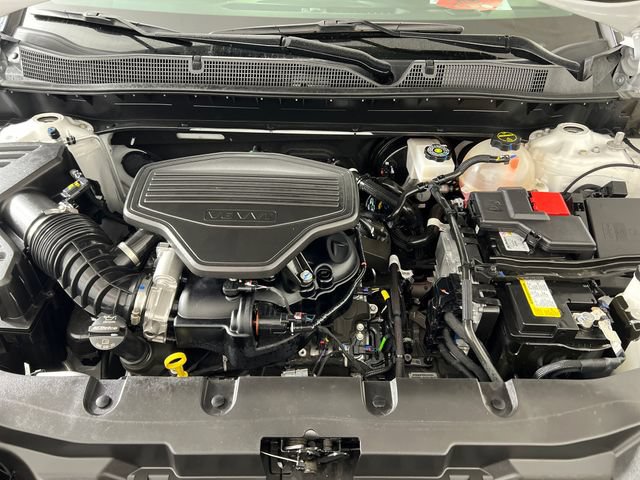 Used 2024 Chevrolet Blazer Premier w/ Driver Confidence II Package FWD image 23