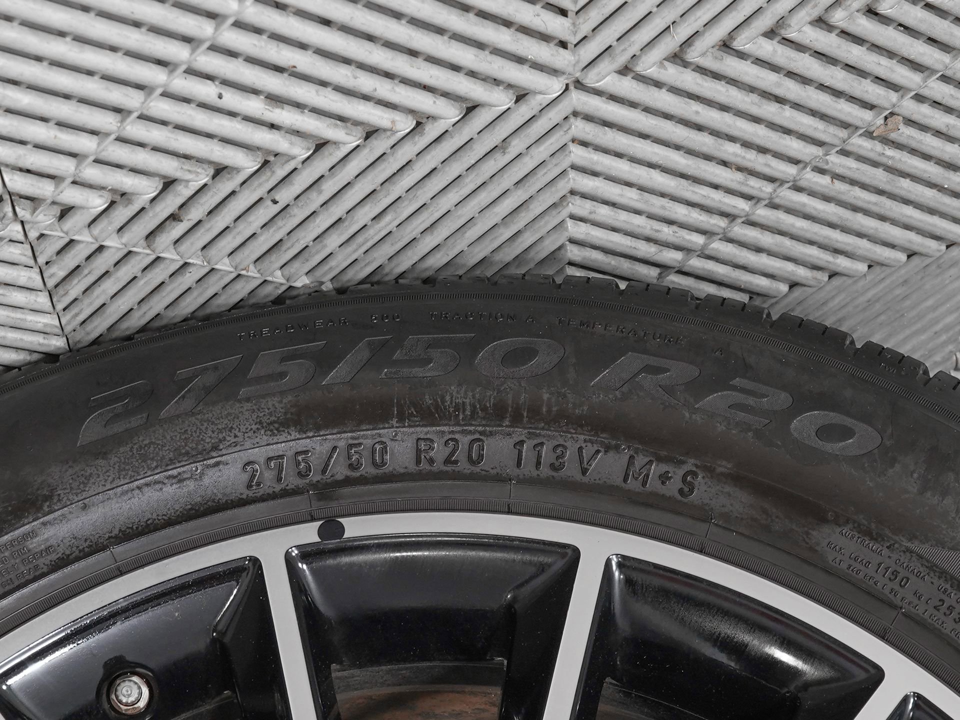 Used 2022 Mercedes-Benz G 550 w/ Exclusive Interior Package image 33