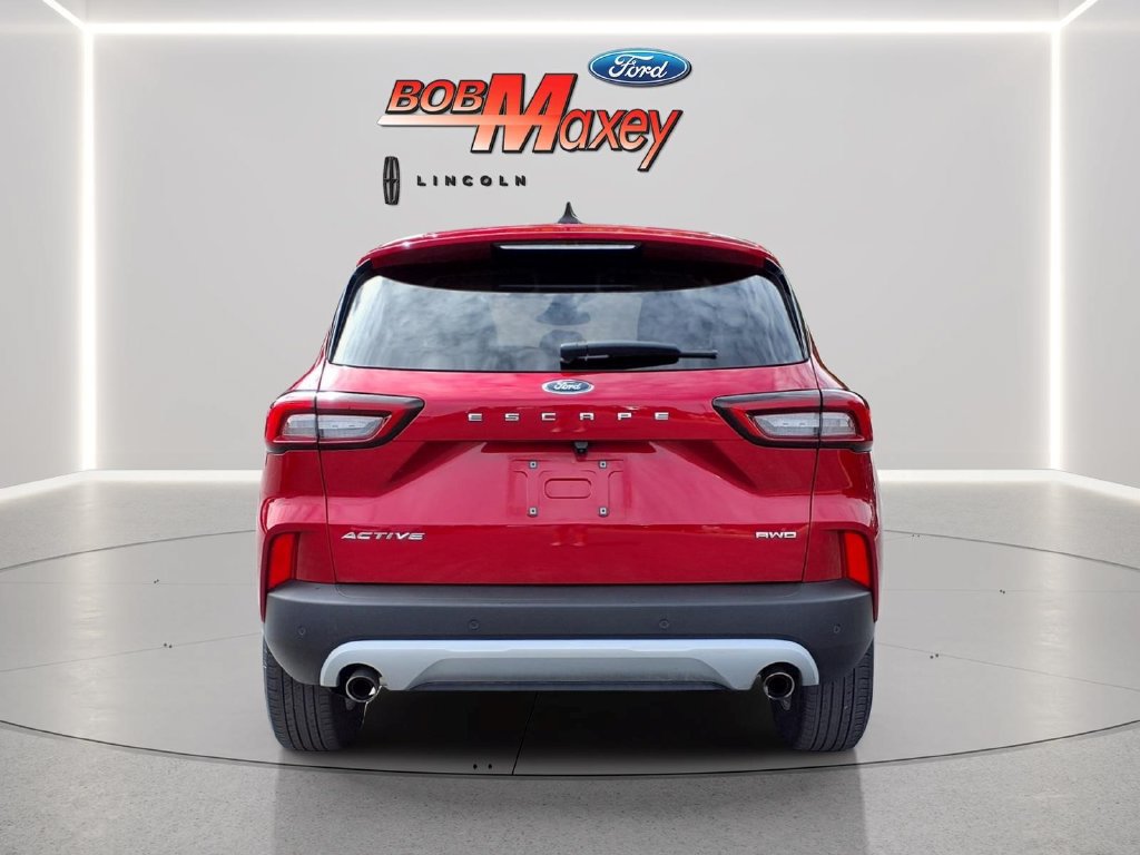 Used 2023 Ford Escape Active w/ Tech Pack #2 AWD/4WD image 6