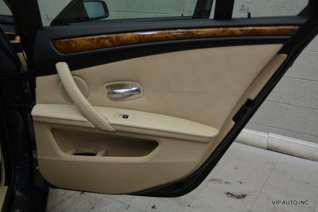 Used 2008 BMW 535xi Wagon image 10