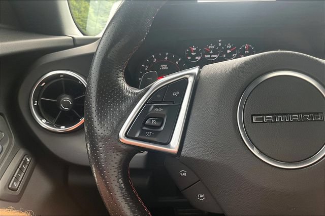 Used 2018 Chevrolet Camaro SS RWD image 17