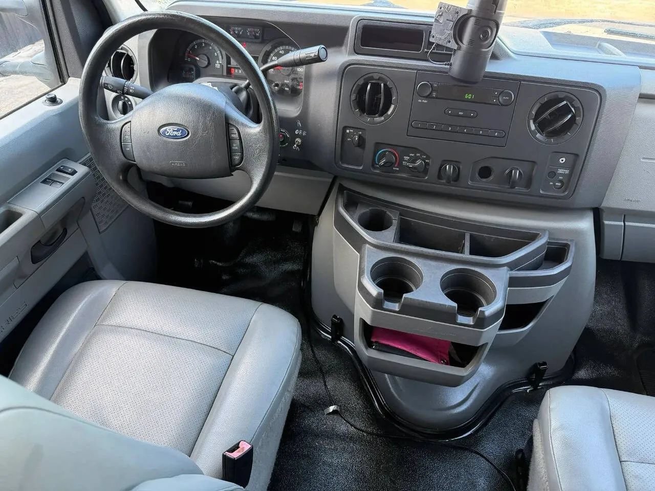 Used 2016 Ford E-350 and Econoline 350 Super Duty w/ Power Windows & Locks Group RWD image 25