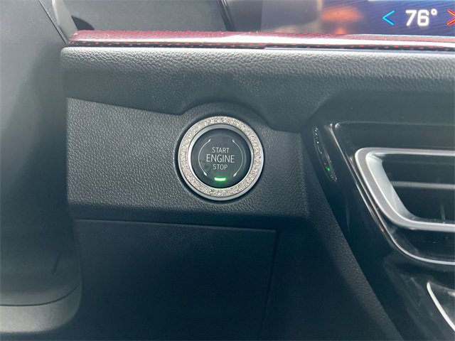 Used 2025 Chevrolet Traverse Z71 w/ Driver Confidence Package image 17