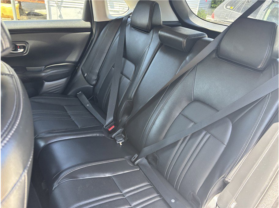 Used 2023 Honda HR-V EX-L image 12