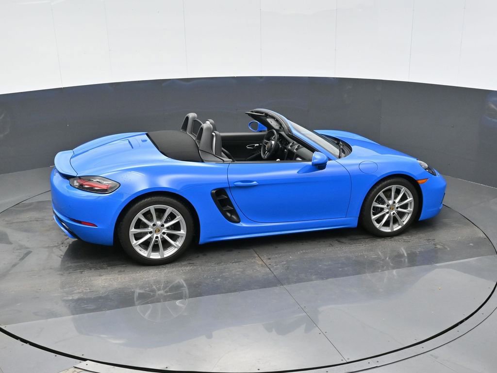 Certified 2025 Porsche 718 Boxster RWD image 47
