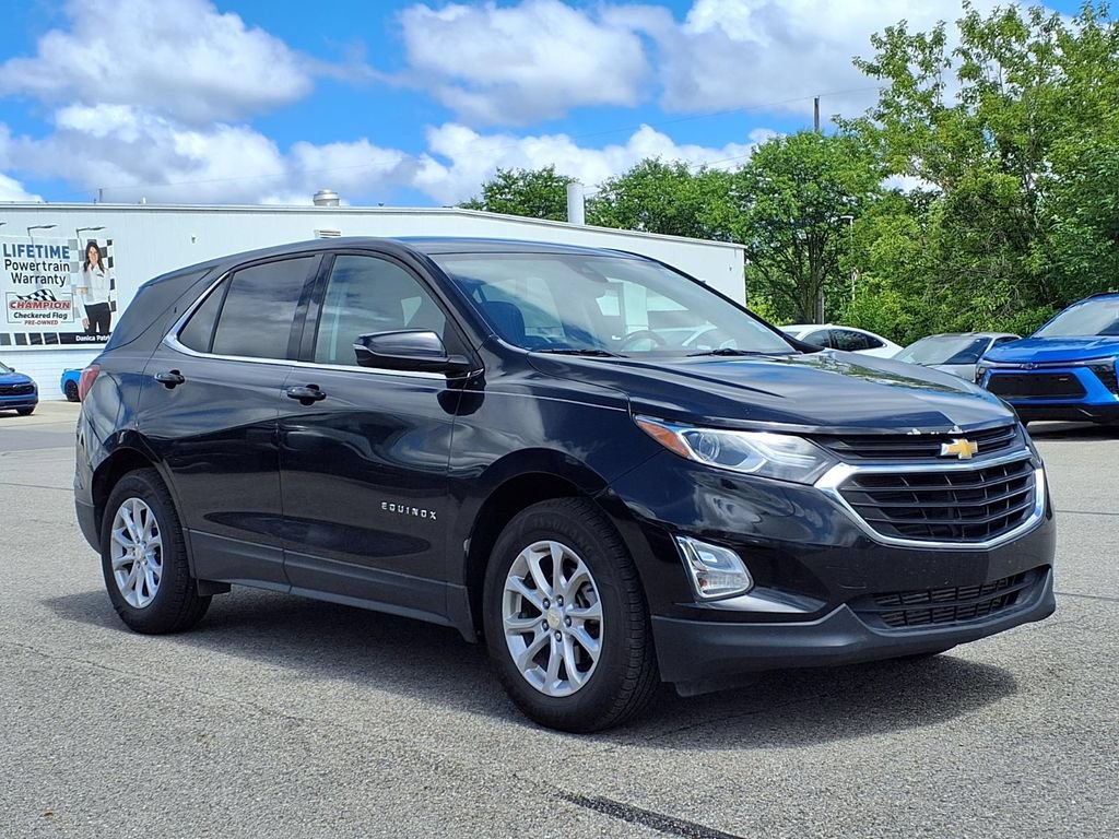 Used 2019 Chevrolet Equinox LT w/ Driver Convenience Package FWD image 3