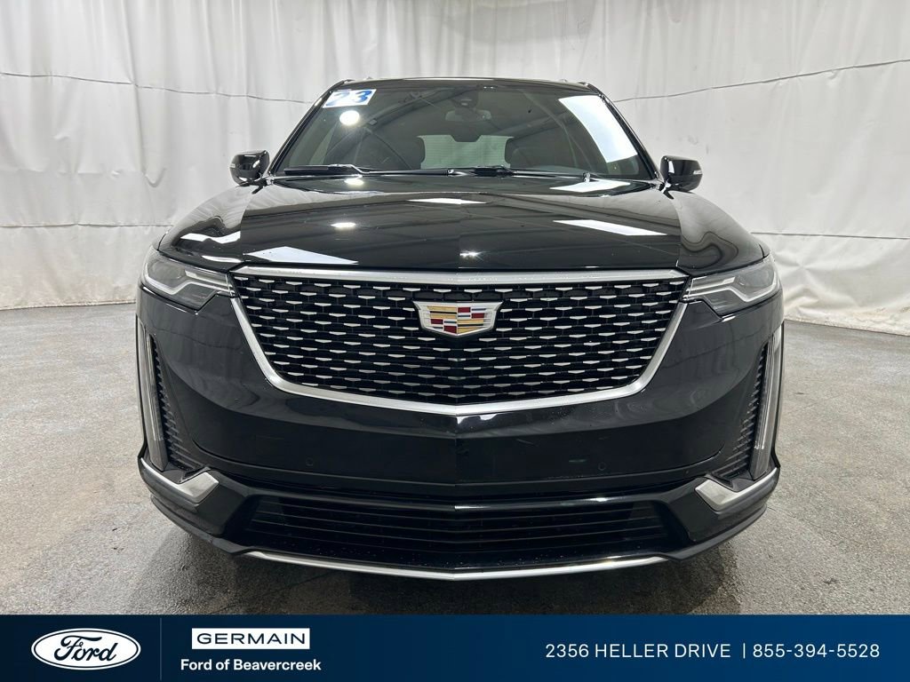 Used 2023 Cadillac XT6 Luxury image 3