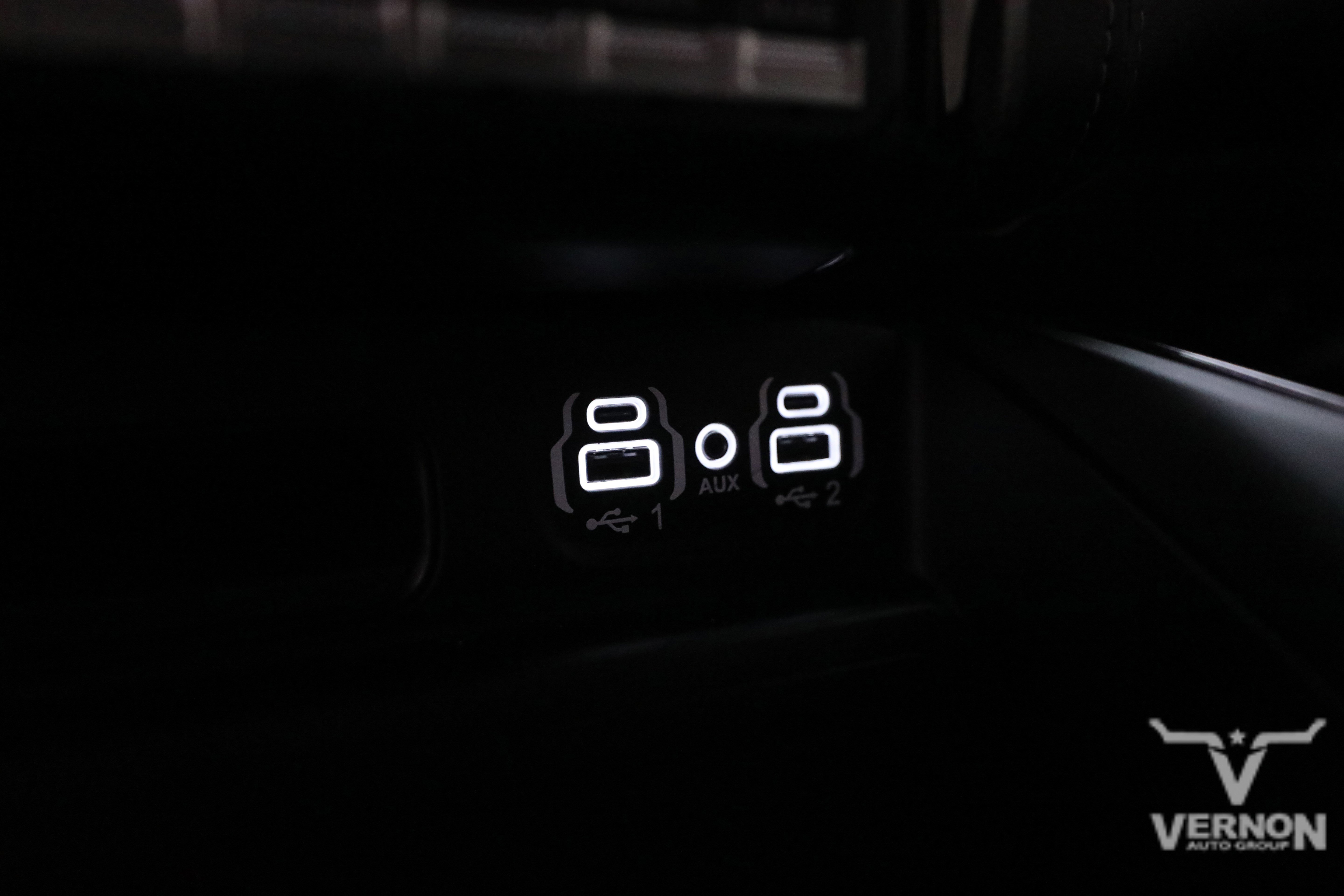 Used 2024 RAM 3500 Limited image 29