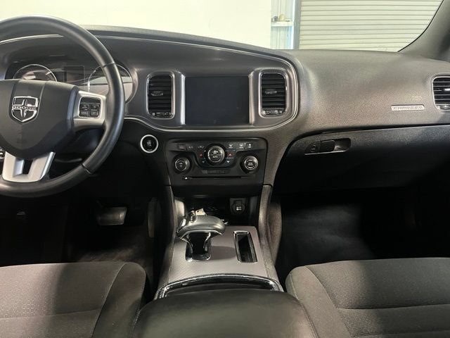 Used 2014 Dodge Charger SXT RWD image 20