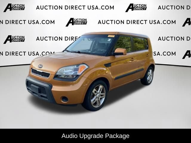 Used 2011 Kia Soul + w/ Audio Pkg FWD image 2