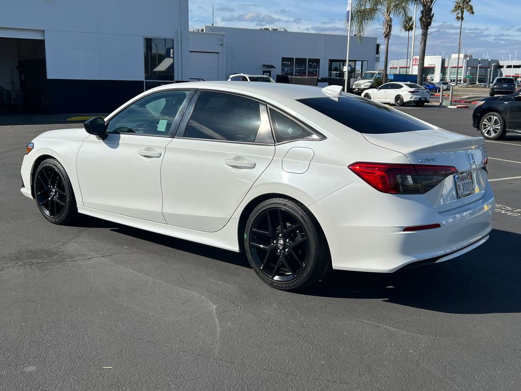 Used 2024 Honda Civic Sport image 8