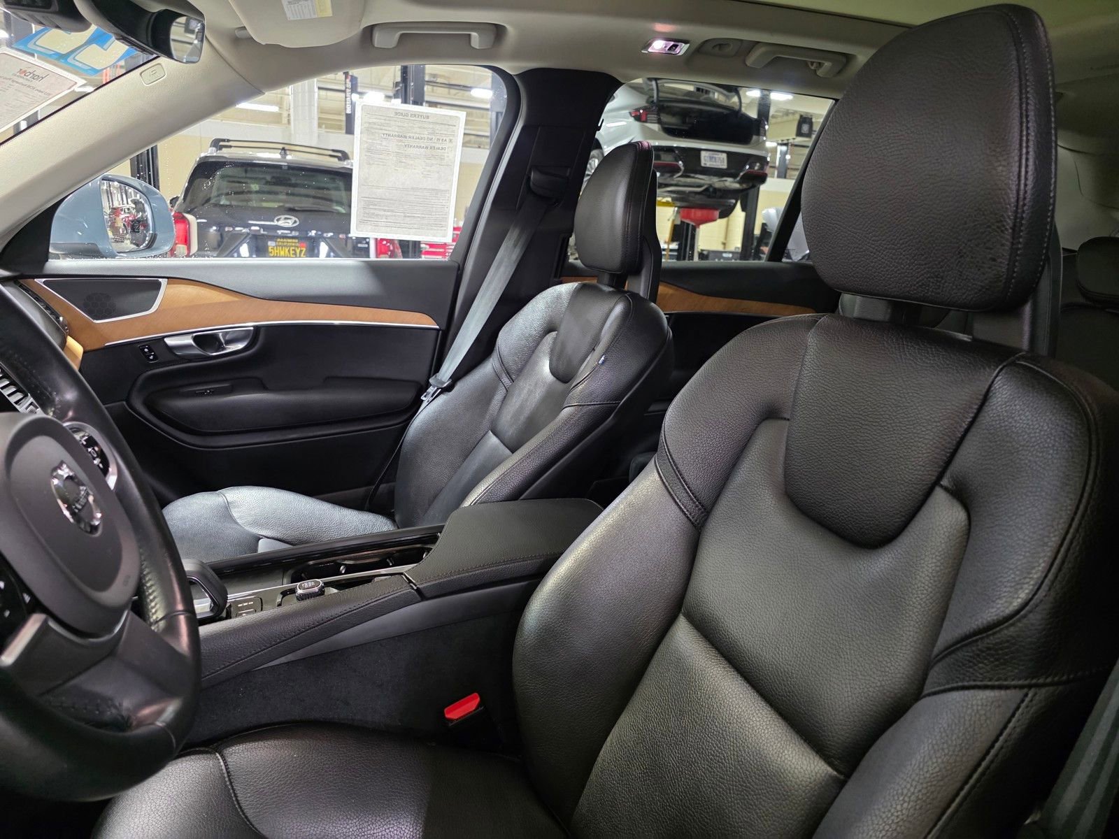 Used 2022 Volvo XC90 T8 Inscription Expression image 22