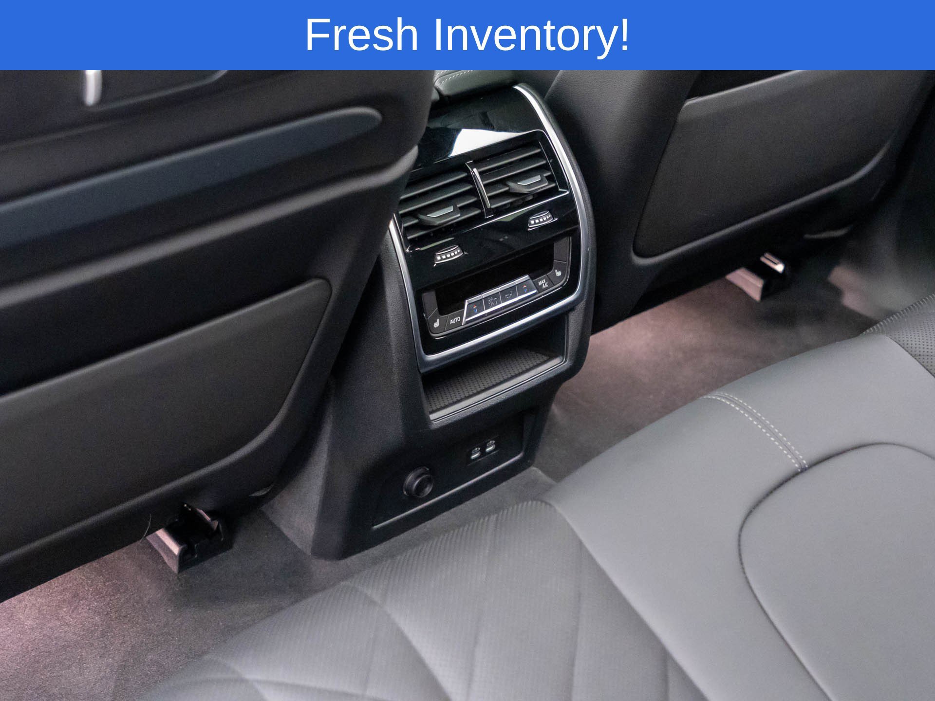 Used 2026 BMW X5 xDrive40i AWD/4WD image 18