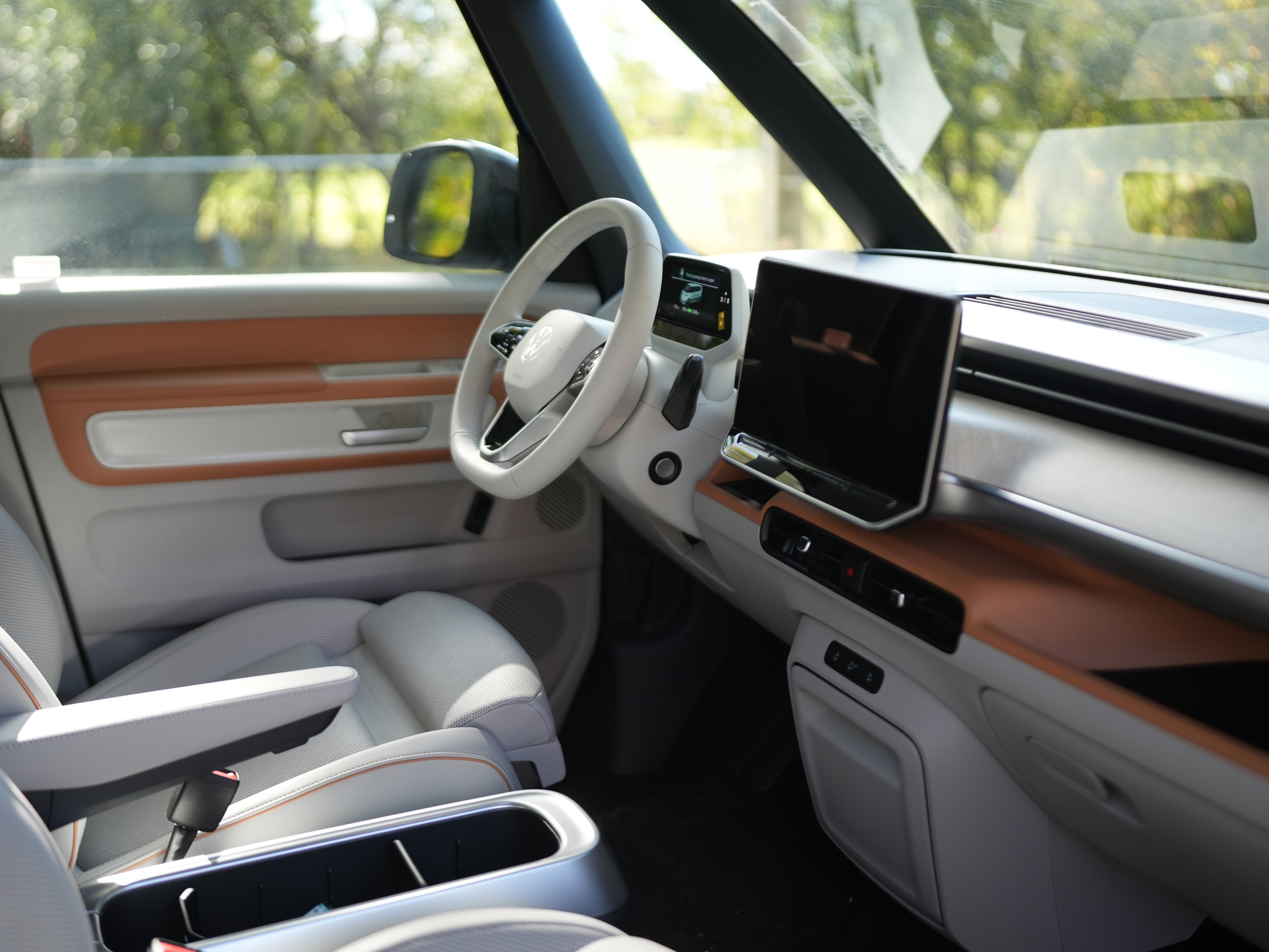 New 2025 Volkswagen ID. Buzz Pro S Plus image 16