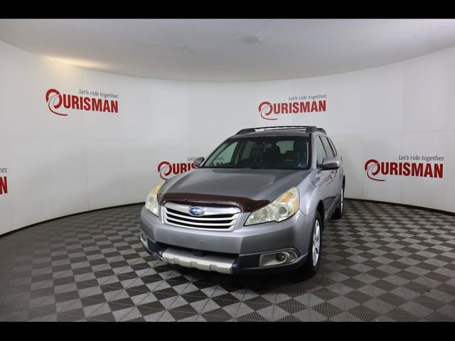 Used 2010 Subaru Outback 2.5i Limited image 1
