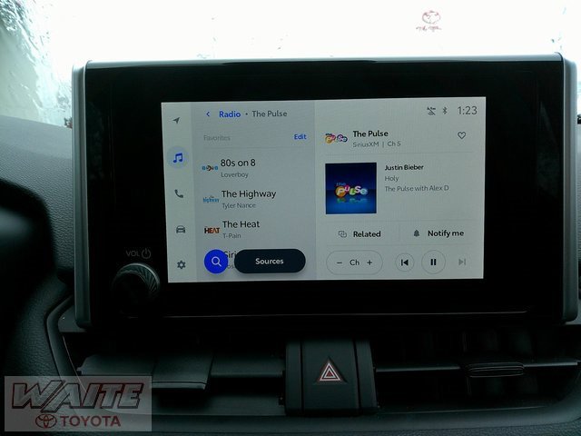 Used 2025 Toyota RAV4 XLE image 14