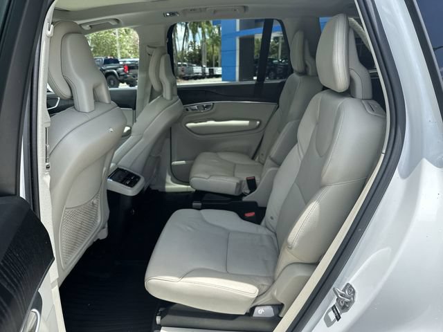 Used 2020 Volvo XC90 T6 Momentum AWD/4WD image 27