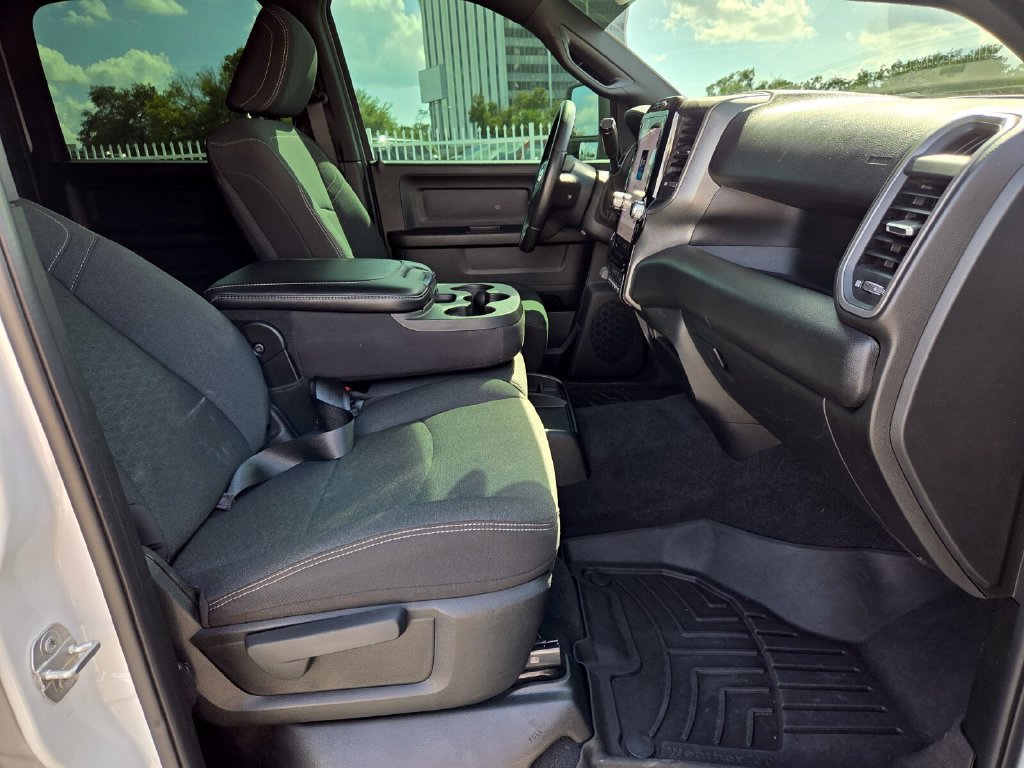 Used 2025 RAM 2500 Tradesman AWD/4WD image 16
