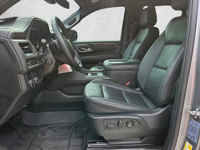 Used 2024 Chevrolet Tahoe LT w/ Luxury Package RWD image 15
