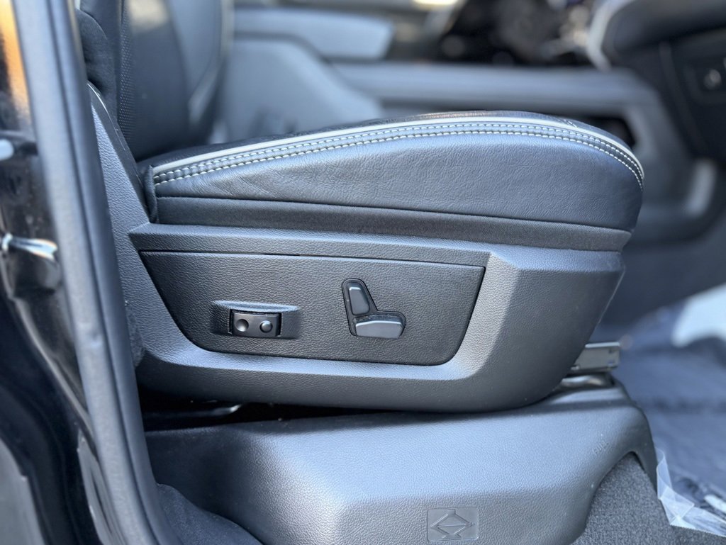 Used 2021 RAM 2500 Limited image 36