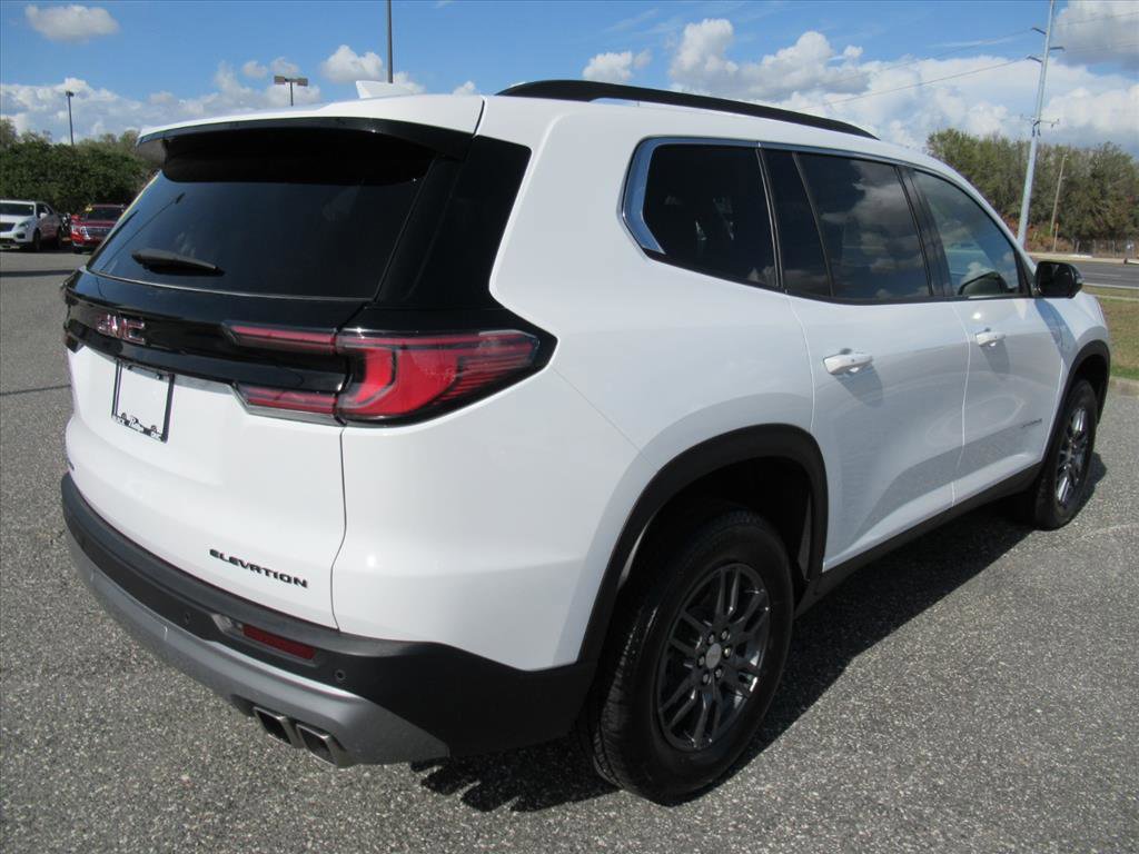 Used 2025 GMC Acadia Elevation FWD image 7