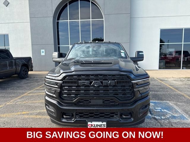 New 2026 RAM 3500 Limited AWD/4WD image 3