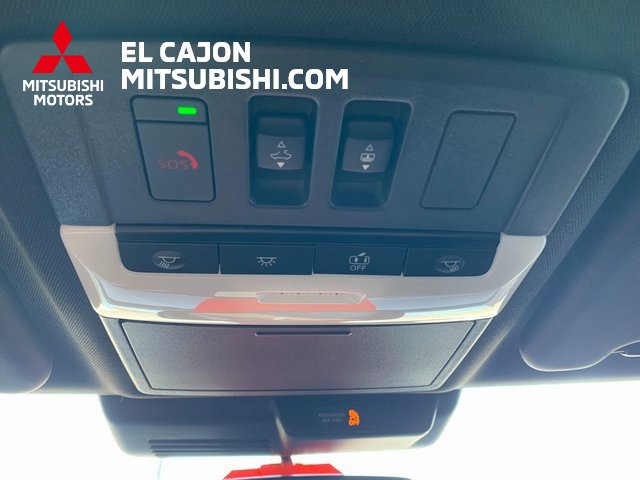 Used 2025 Mitsubishi Outlander SEL Black Edition image 22